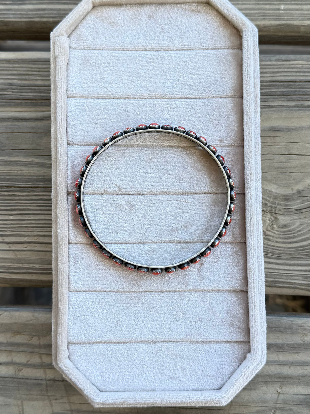 Red Spiny Oyster and Sterling Silver Bangle *NATIVE