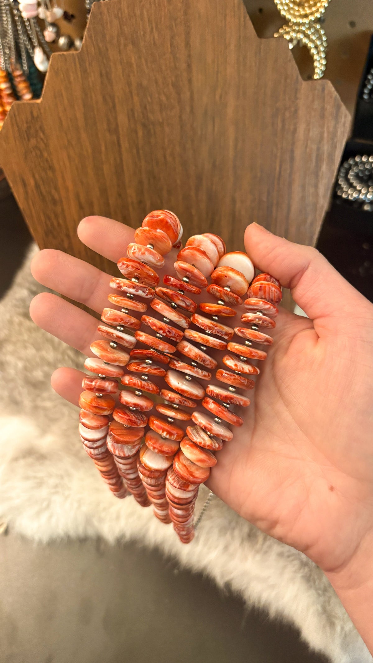 THE KHLOE NECKLACE