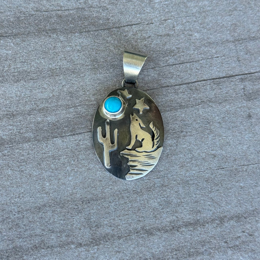 Kingman  Turquoise Wolf Pendant *Native Made