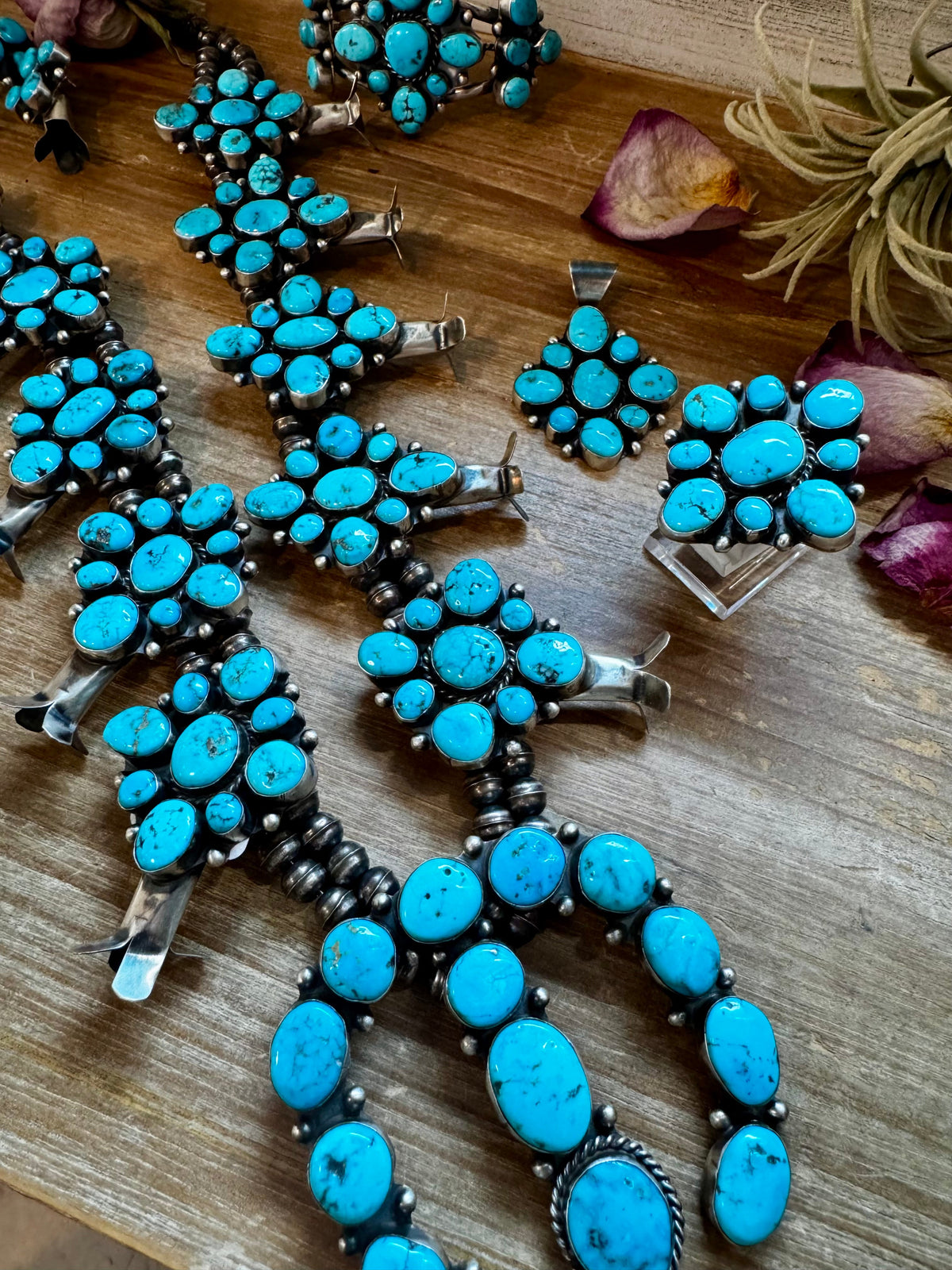 Complete Squash Blossom Set – Kingman Turquoise – Sterling Silver – Navajo Made by Wilson Dawes