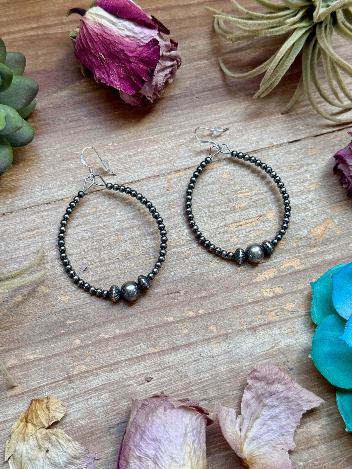 Sterling Silver Pearl Hoop Earrings - 8 mm in the middle